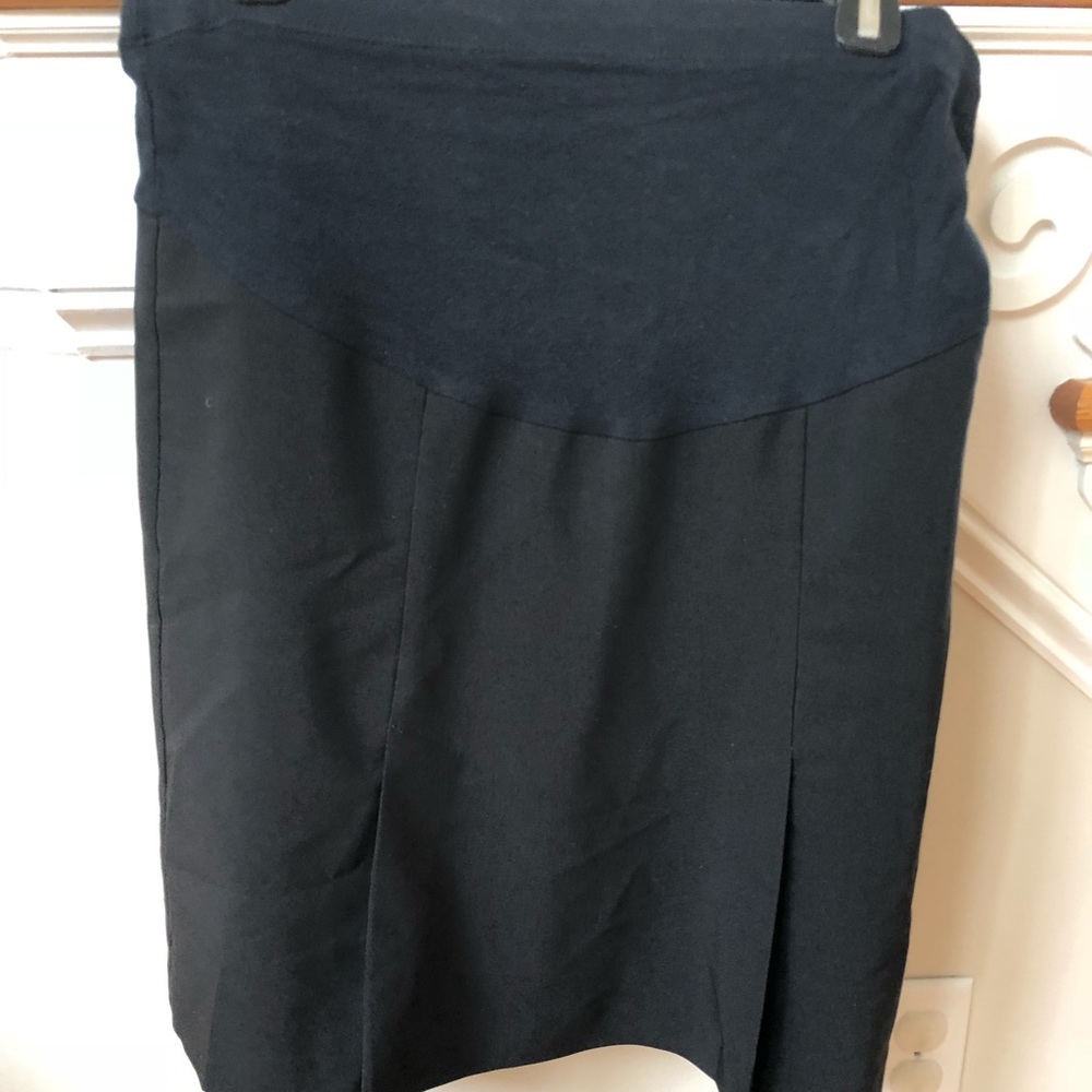 Black pencil skirt, maternity